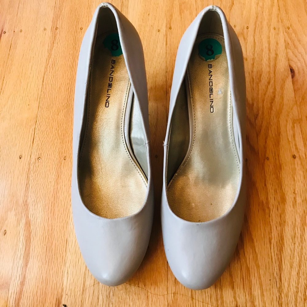 Grey (almost light Purple) Bandolino 3” Pumps